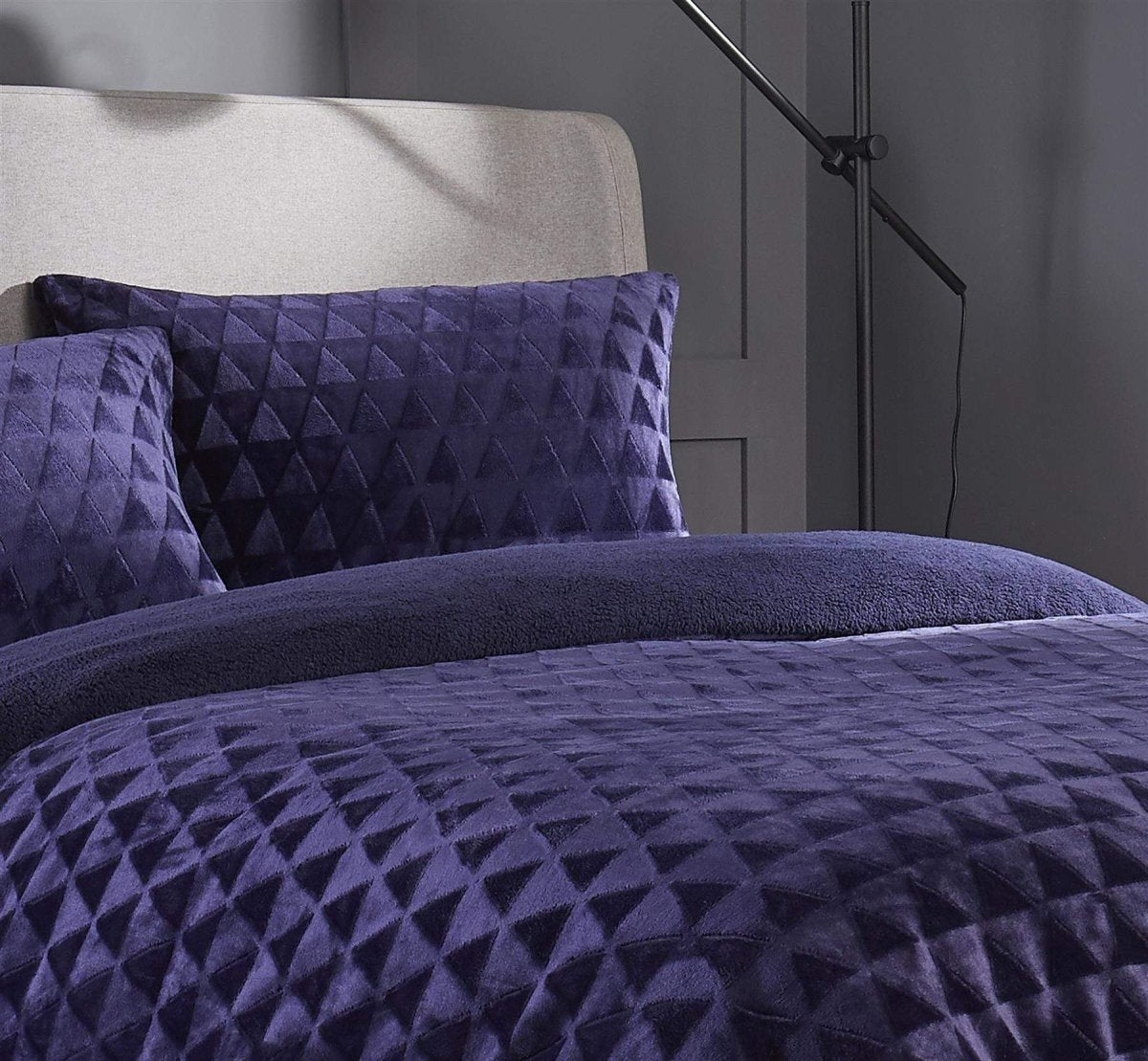 Geometric Reversible Teddy Bear Faux Fur Duvet Set - Joe’s Haven