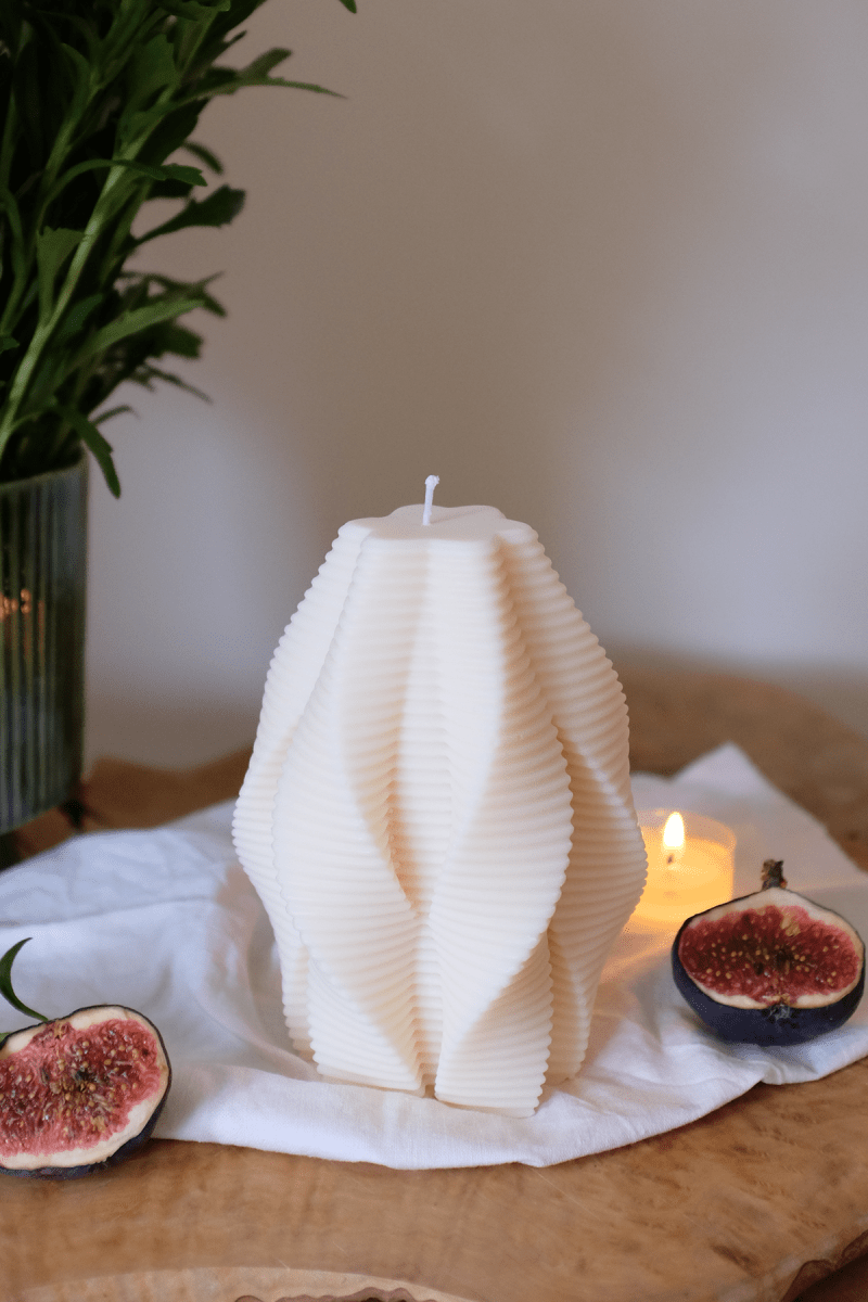 Ribbed Swirl Candle - Joe’s Haven