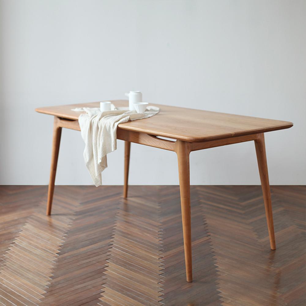 Giano Dining Table, Oak - Joe’s Haven