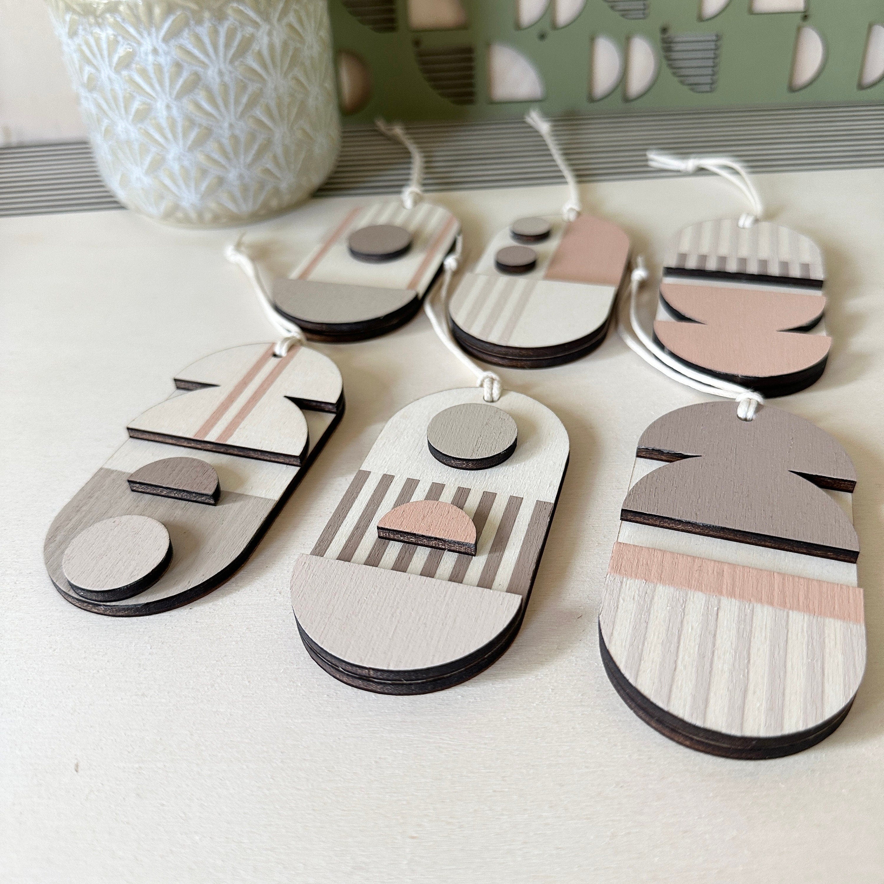 Mini Mid-Century Wall Art - Little Wooden Decoration - Pink & Natural Decor