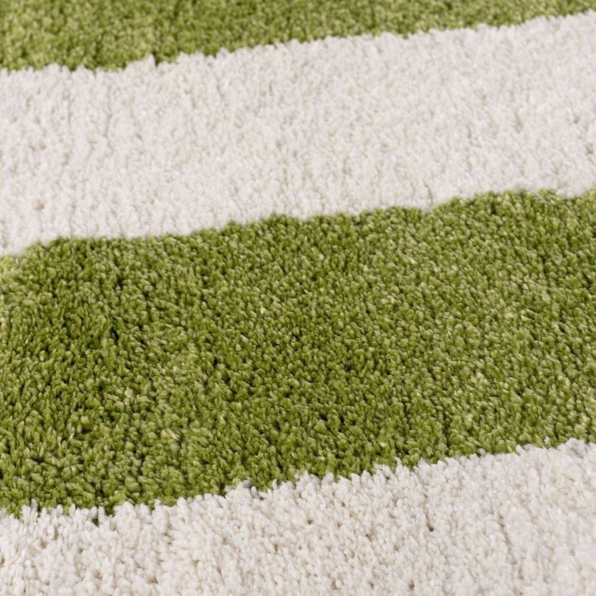 Joli Geometric Green & White Rug - Joe’s Haven