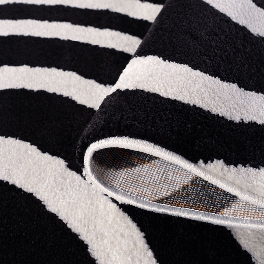 Joli Striped Black & White Rug - Joe’s Haven