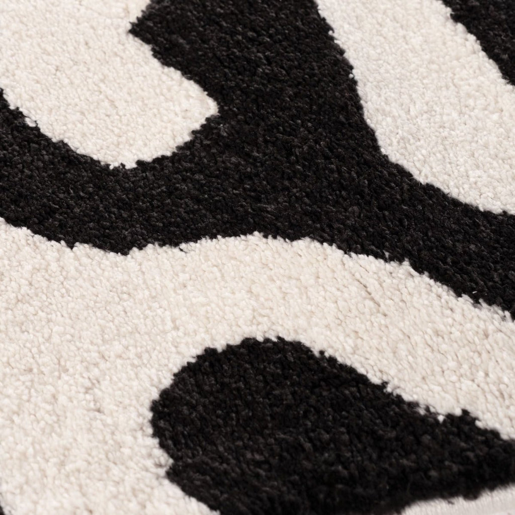 Joli Doodle Black & White Rug - Joe’s Haven