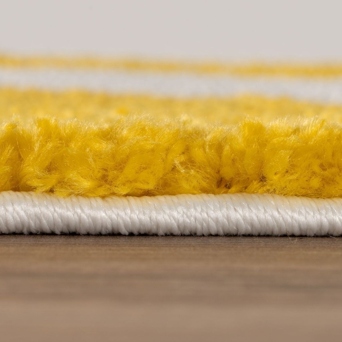 Joli Checkered Yellow & White Rug - Joe’s Haven