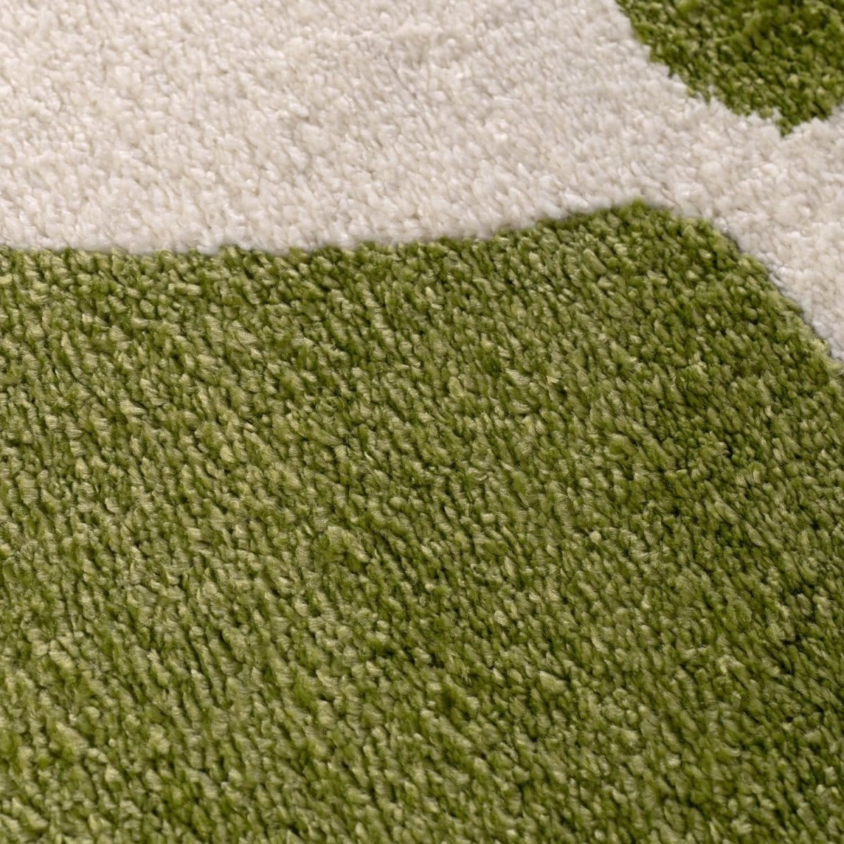 Joli Checkered Green & White Rug - Joe’s Haven