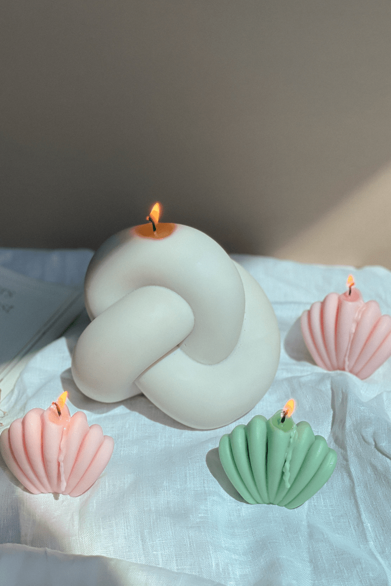 Decorative Knot Candle - Joe’s Haven