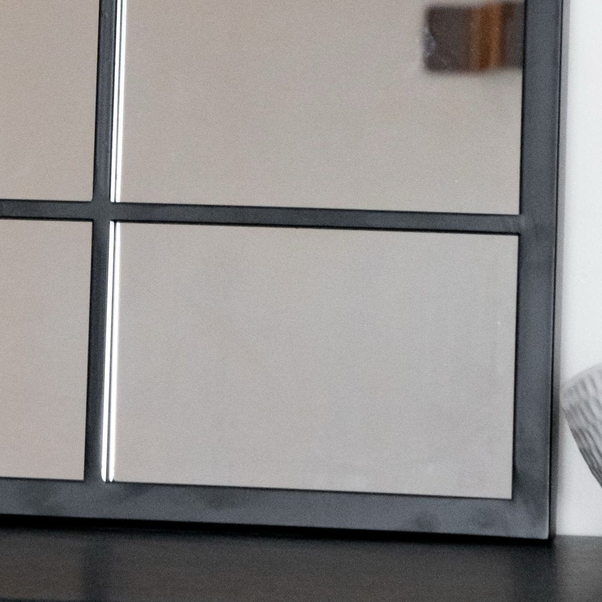 Kyō - Black Metal Rectangle Lattice Window Mirror - 90cm x 70cm - Joe’s Haven