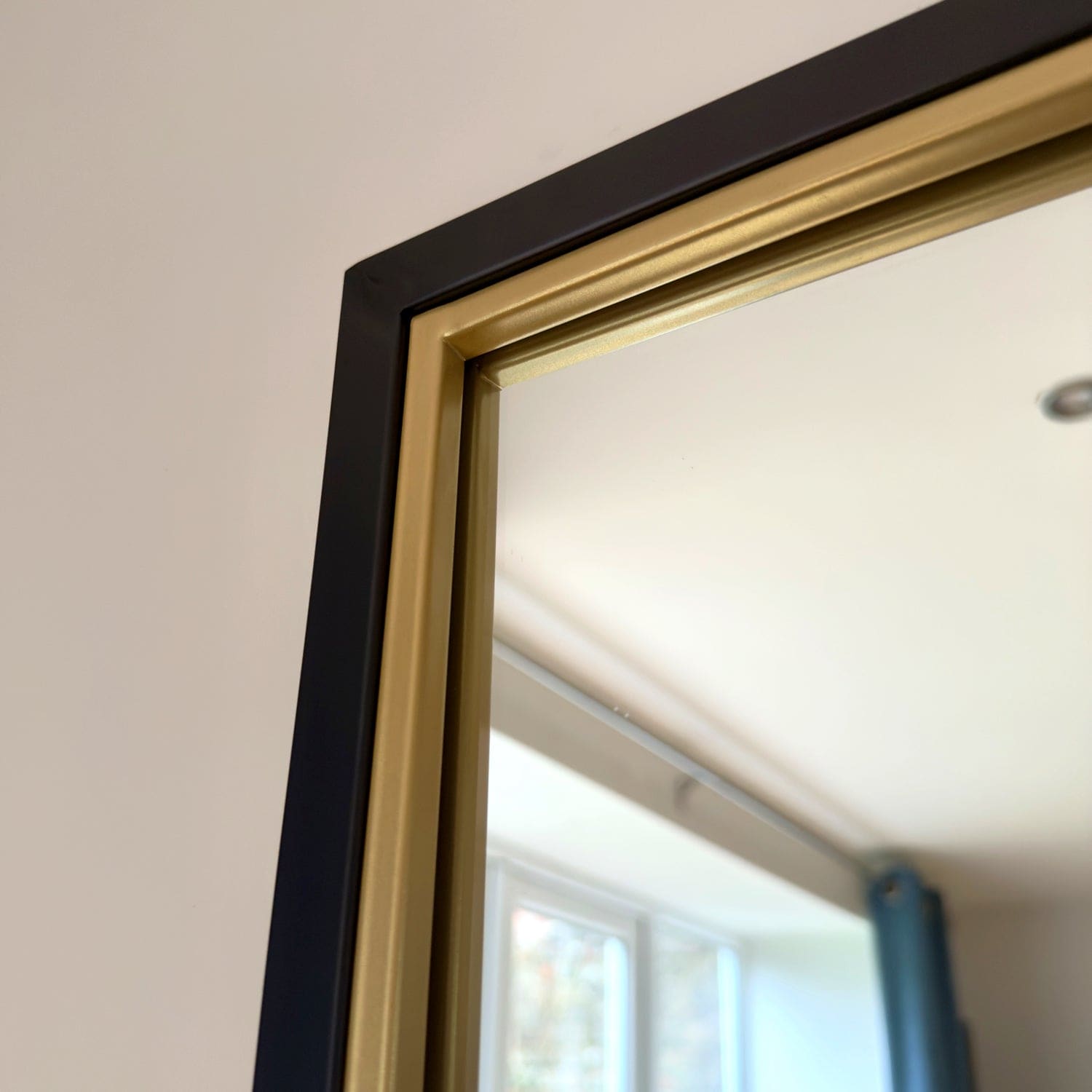 Kyō - Full Length Black and Gold Metal Rectangle Lattice Grid Mirror - 180cm x 105cm. - Joe’s Haven