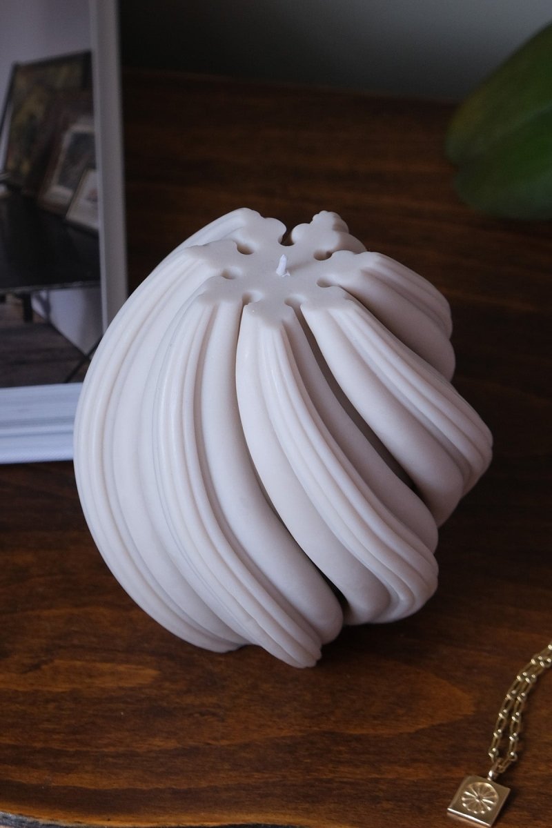 Swirl Scented Candle - Joe’s Haven