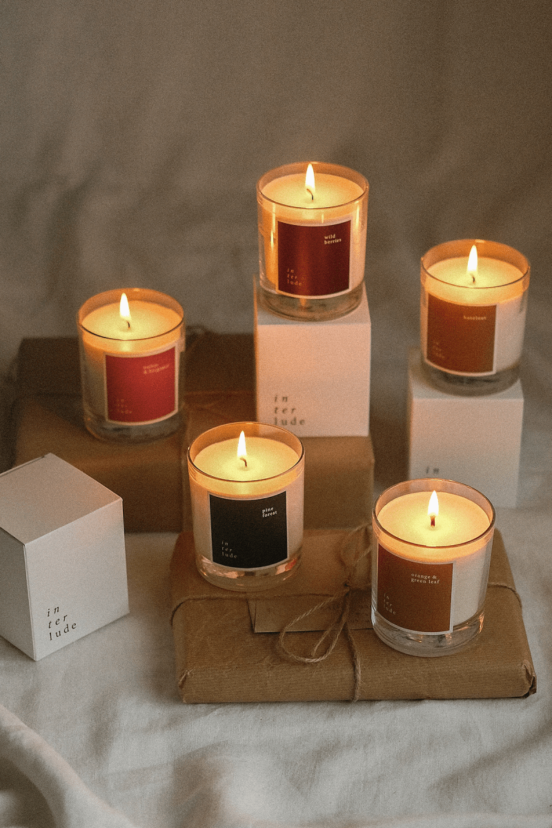 Amber & Bergamot Scented Candle - Joe’s Haven