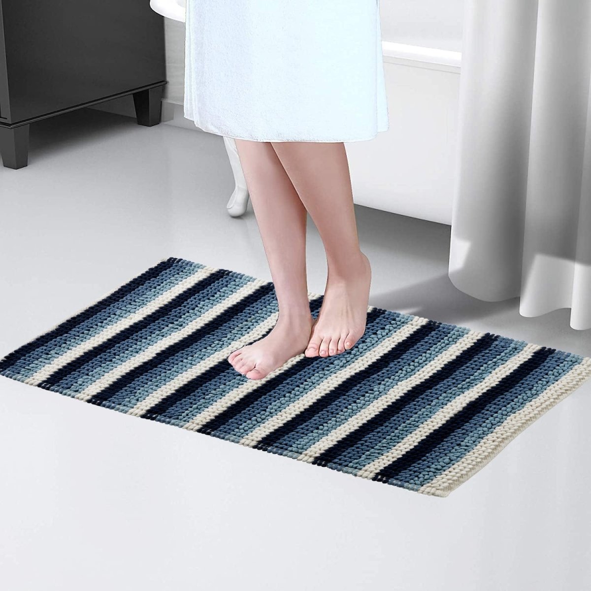 OLIVIA ROCCO Padstow Stripe Bathmat 50 x 80 cm Quick-Drying Anti-Slip Absorbent Durable - Joe’s Haven