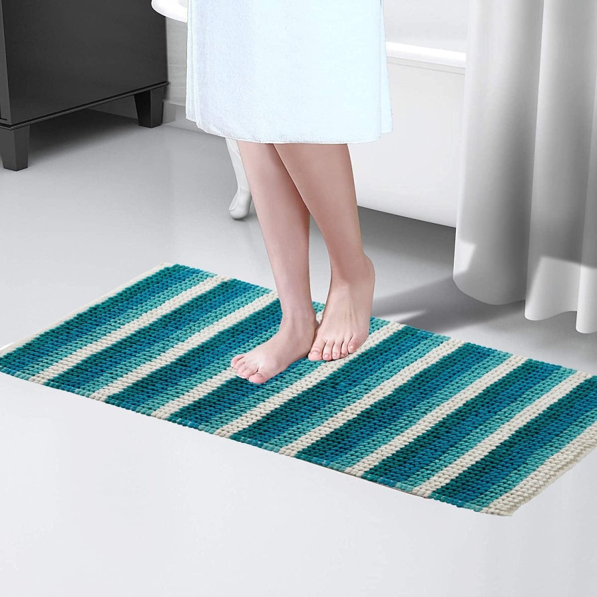 OLIVIA ROCCO Padstow Stripe Bathmat 50 x 80 cm Quick-Drying Anti-Slip Absorbent Durable - Joe’s Haven