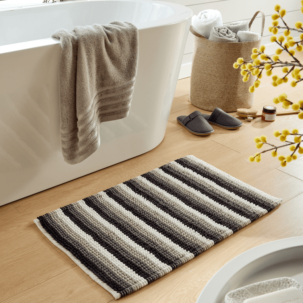 OLIVIA ROCCO Padstow Stripe Bathmat 50 x 80 cm Quick-Drying Anti-Slip Absorbent Durable - Joe’s Haven