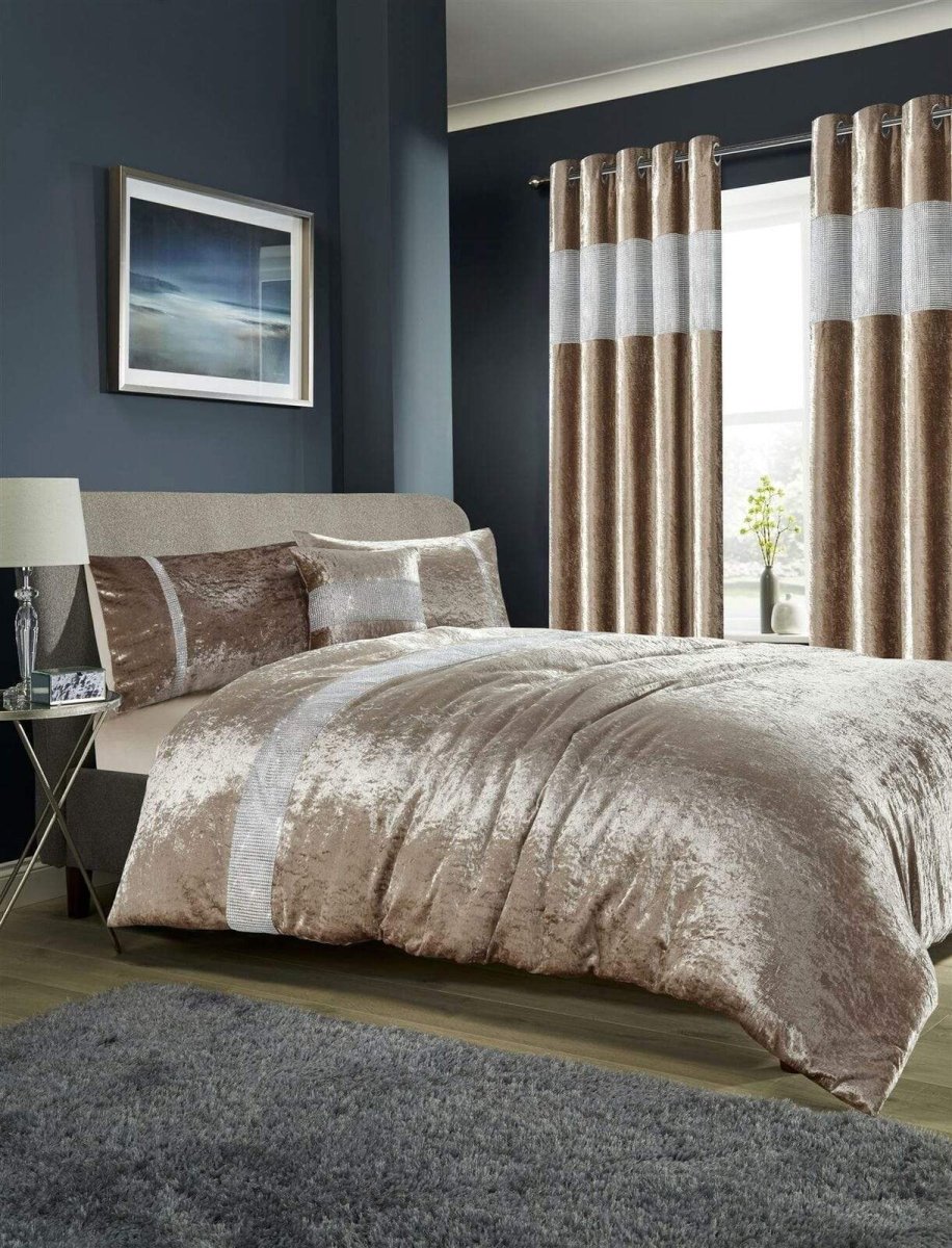 OLIVIA ROCCO Diamante Crushed Velvet Duvet Set Breathable OEKO - TEX Certified Bedding - Joe’s Haven