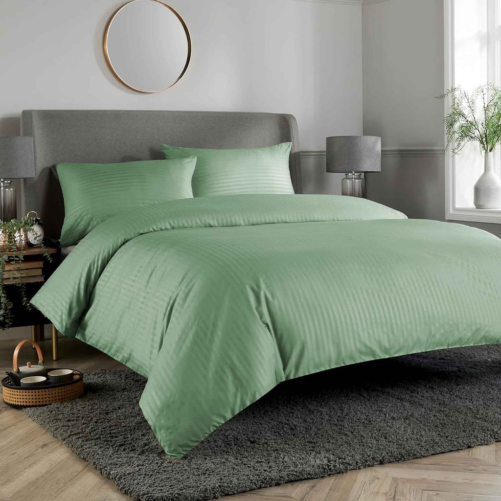 OLIVIA ROCCO Mayfair Stripe Satin Reversible Duvet Cover Set With Comforter Multiple - Joe’s Haven