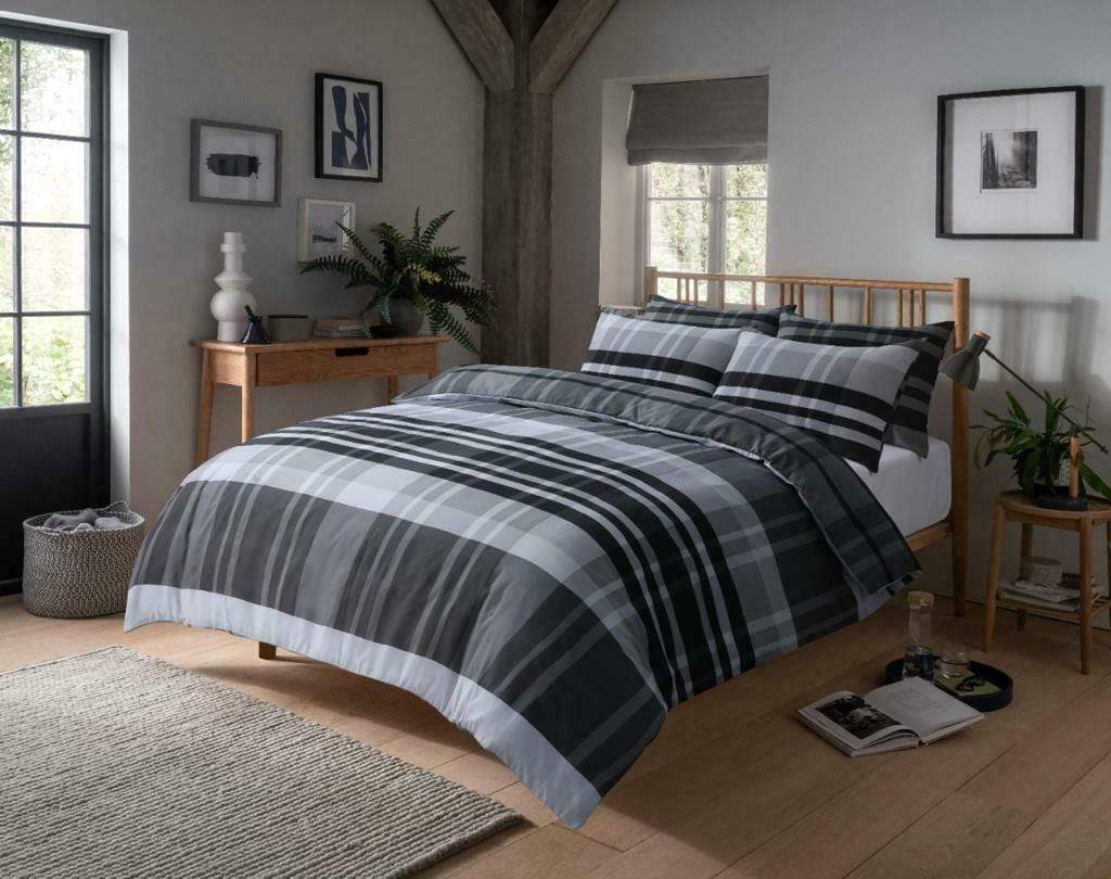 OLIVIA ROCCO Hudson Duvet Set Cotton Rich With Reversible Check Design In Vibrant Colours - Joe’s Haven