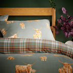 OLIVIA ROCCO Highland Cow Super Soft Flannel Duvet Cover Set With Pillowcases Warm Cosy - Joe’s Haven