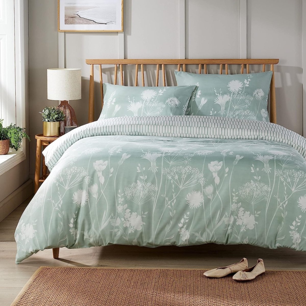 OLIVIA ROCCO Duvet Cover Set Meadow Sage Green Printed Reversible Quilted Easy Care - Joe’s Haven
