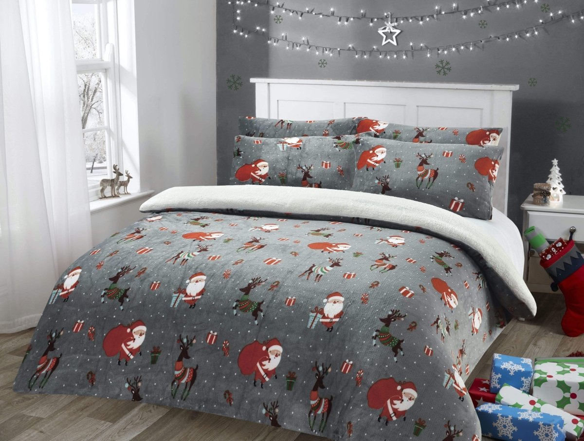 OLIVIA ROCCO Duvet Set Santa Christmas Presents Reversible Teddy Fleece for Everyday Luxury Hotel - Style - Joe’s Haven