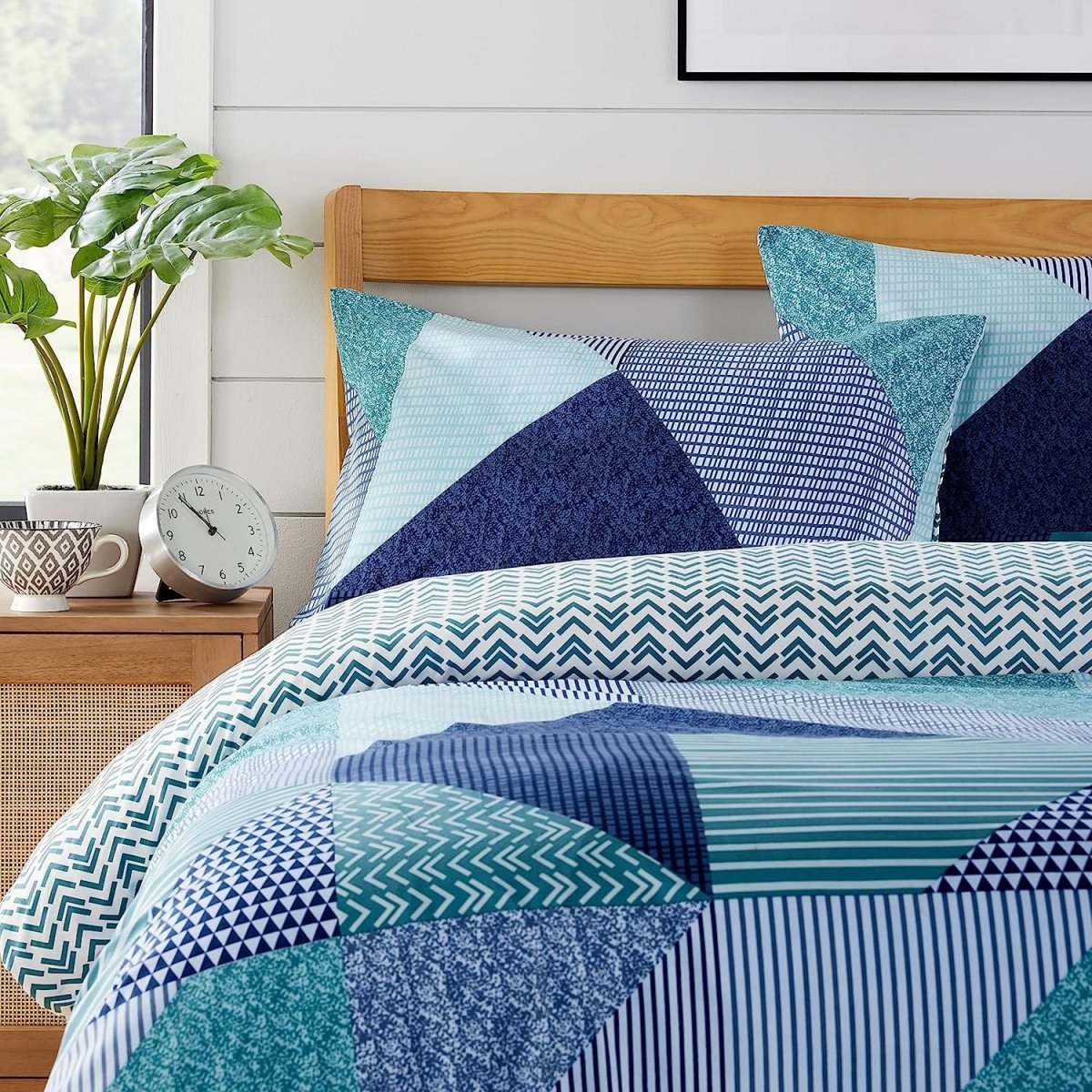 OLIVIA ROCCO Jasper Teal Printed Duvet Cover Set Easy Care With Button Closure for a Hotel - Style Bedroom Refresh - Joe’s Haven