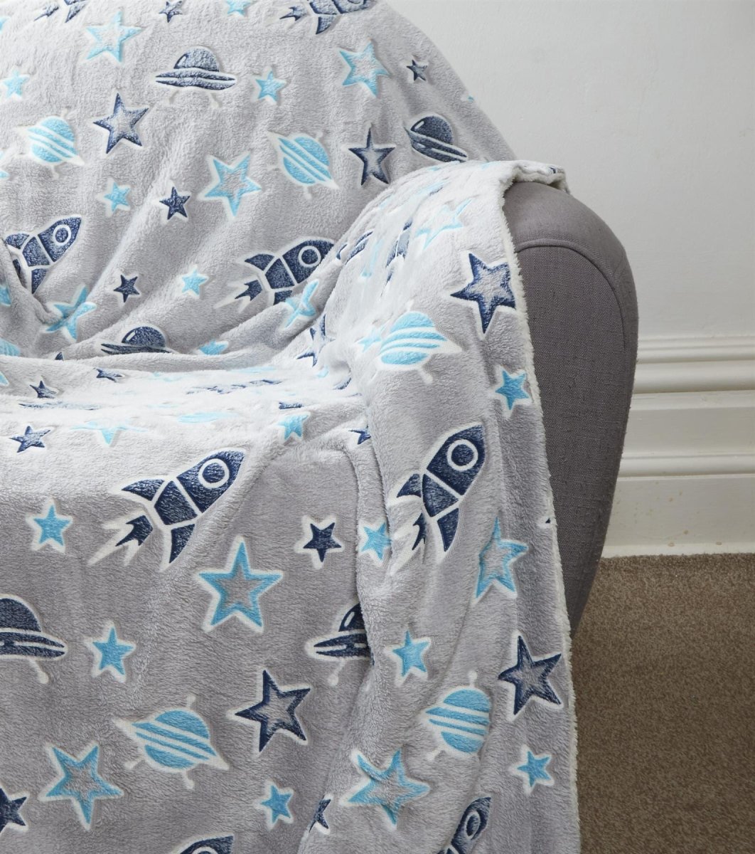 OLIVIA ROCCO Outer Space Glow In The Dark Teddy Fleece Duvet Set For Children for Easy - Care Everyday Luxury - Joe’s Haven