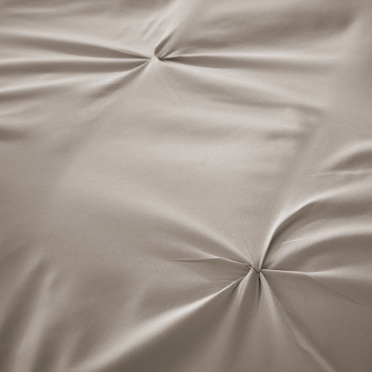 OLIVIA ROCCO Pintuck Natural Microfibre Duvet Cover Set With Pillowcases Easy Care - Joe’s Haven