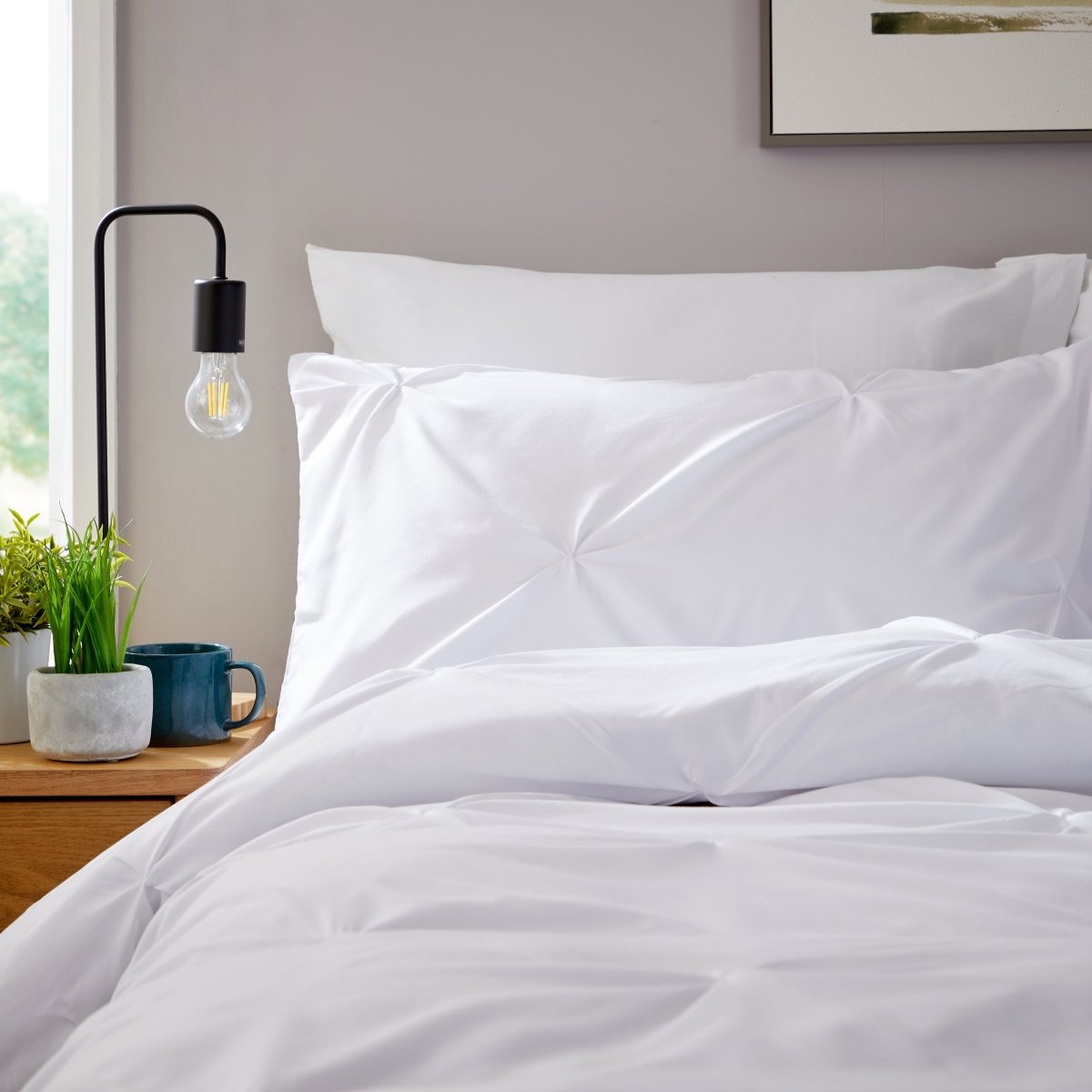 OLIVIA ROCCO Pintuck White Microfibre Duvet Cover Set With Pillowcases Reversible - Joe’s Haven