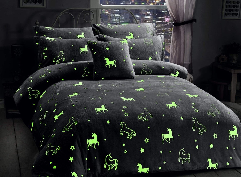 OLIVIA ROCCO Unicorn Glow In The Dark Teddy Duvet Set Pink For Kids OEKO-TEX Certified - Joe’s Haven