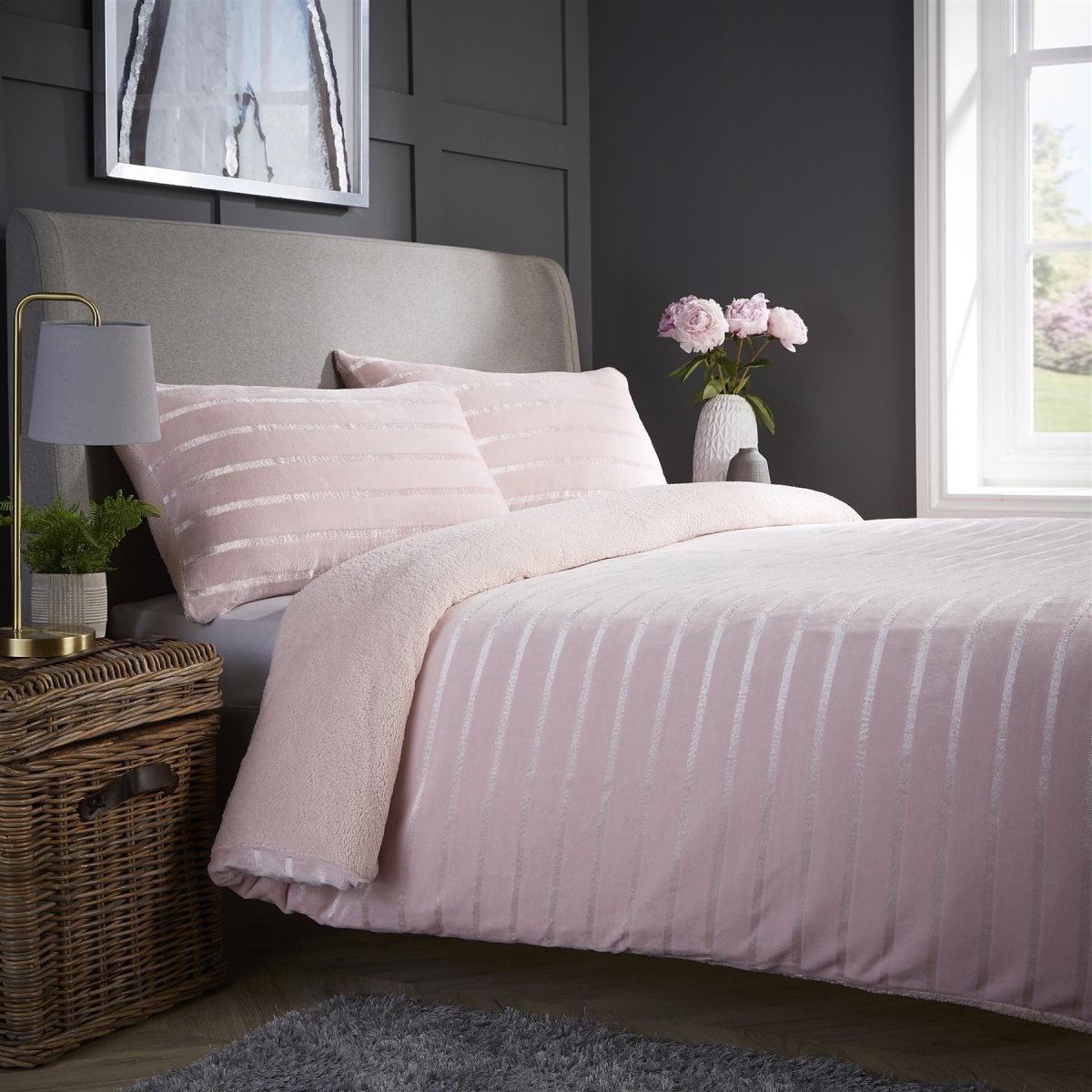 OLIVIA ROCCO Satin Stripe Reversible Faux Fur Teddy Duvet Cover Set Super Soft Easy Care - Joe’s Haven