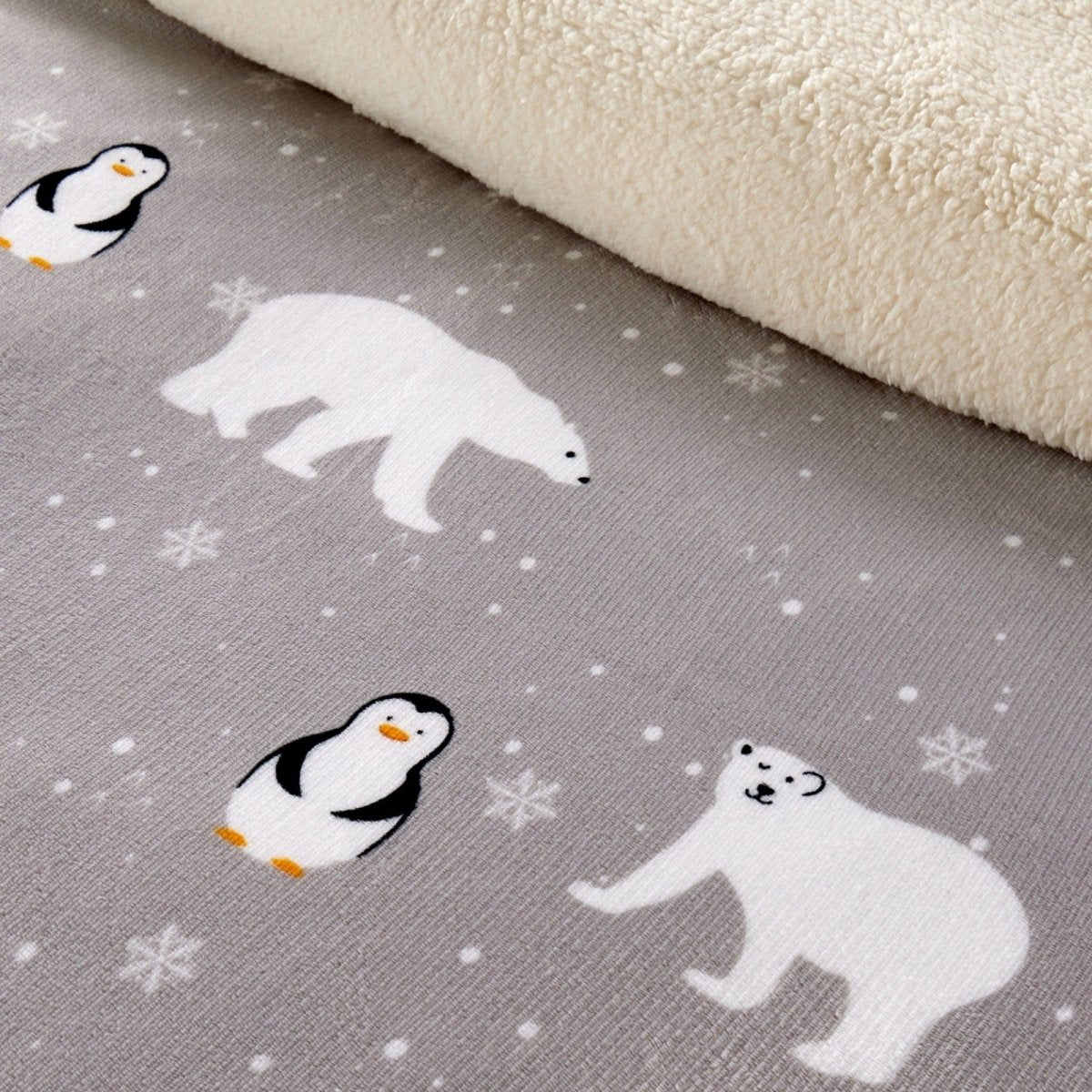 OLIVIA ROCCO Polar Bear And Penguin Teddy Fleece Duvet Set With Reversible Sherpa Fur - Joe’s Haven