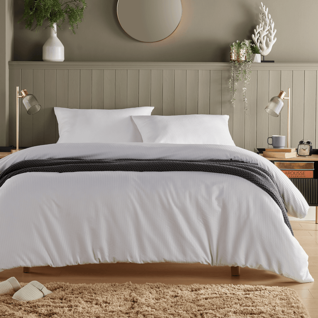 OLIVIA ROCCO Monaco Seersucker Duvet Cover Set Grey And White With Pillowcases For Single - Joe’s Haven