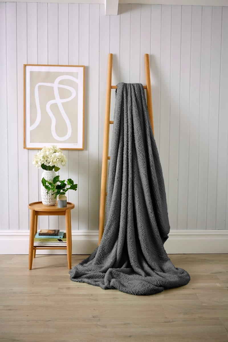OLIVIA ROCCO Oversized Teddy Throw Blanket Super Soft Faux Fur Fleece For Sofa Or Bed - Joe’s Haven