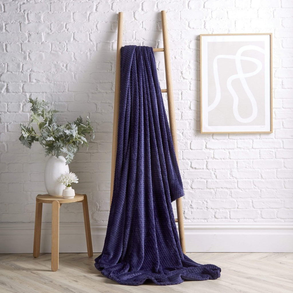 OLIVIA ROCCO Cloud Honeycomb Throw Oversized Chunky Soft Fleece Blanket Faux Fur - Joe’s Haven