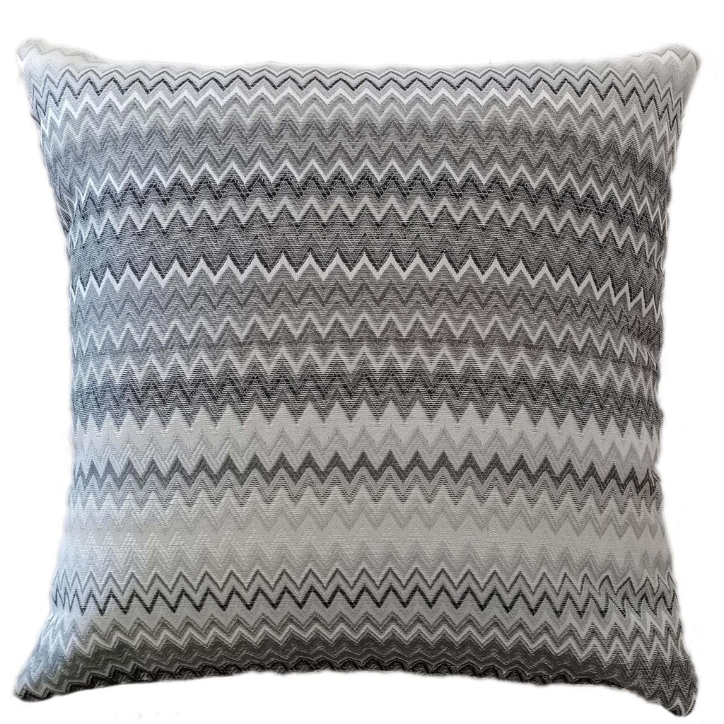 OLIVIA ROCCO Mia Bohemian Throw Blanket Tribal Striped Pattern Tasselled Edges for Sofas and Beds - Joe’s Haven