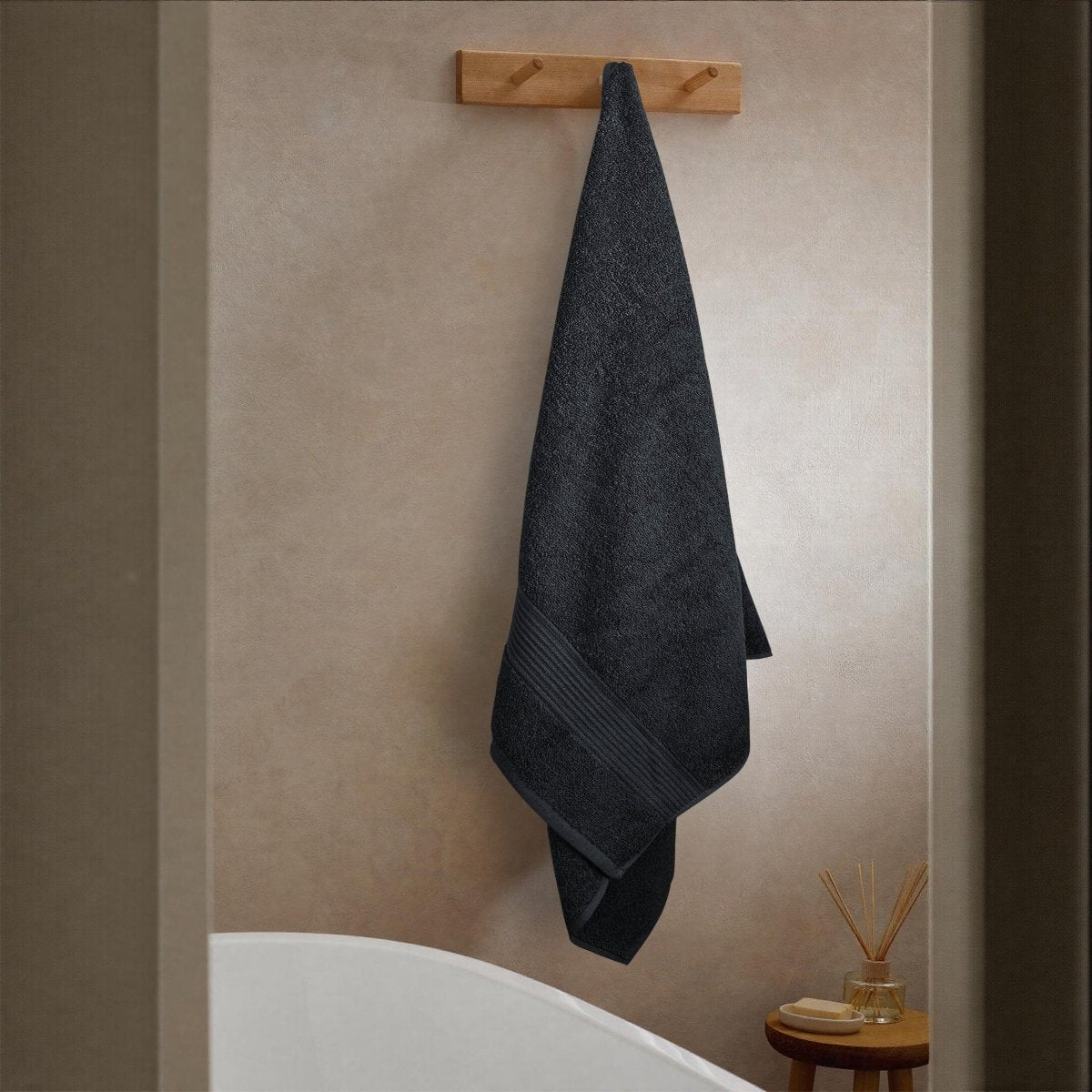 OLIVIA ROCCO Rhodes Towel Black 100% Cotton Hotel Quality Super Absorbent Hand Towels - Joe’s Haven