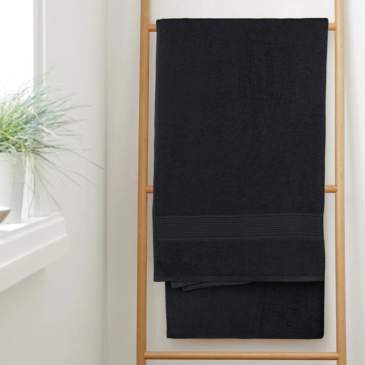OLIVIA ROCCO Rhodes Towel Black 100% Cotton Hotel Quality Super Absorbent Hand Towels - Joe’s Haven
