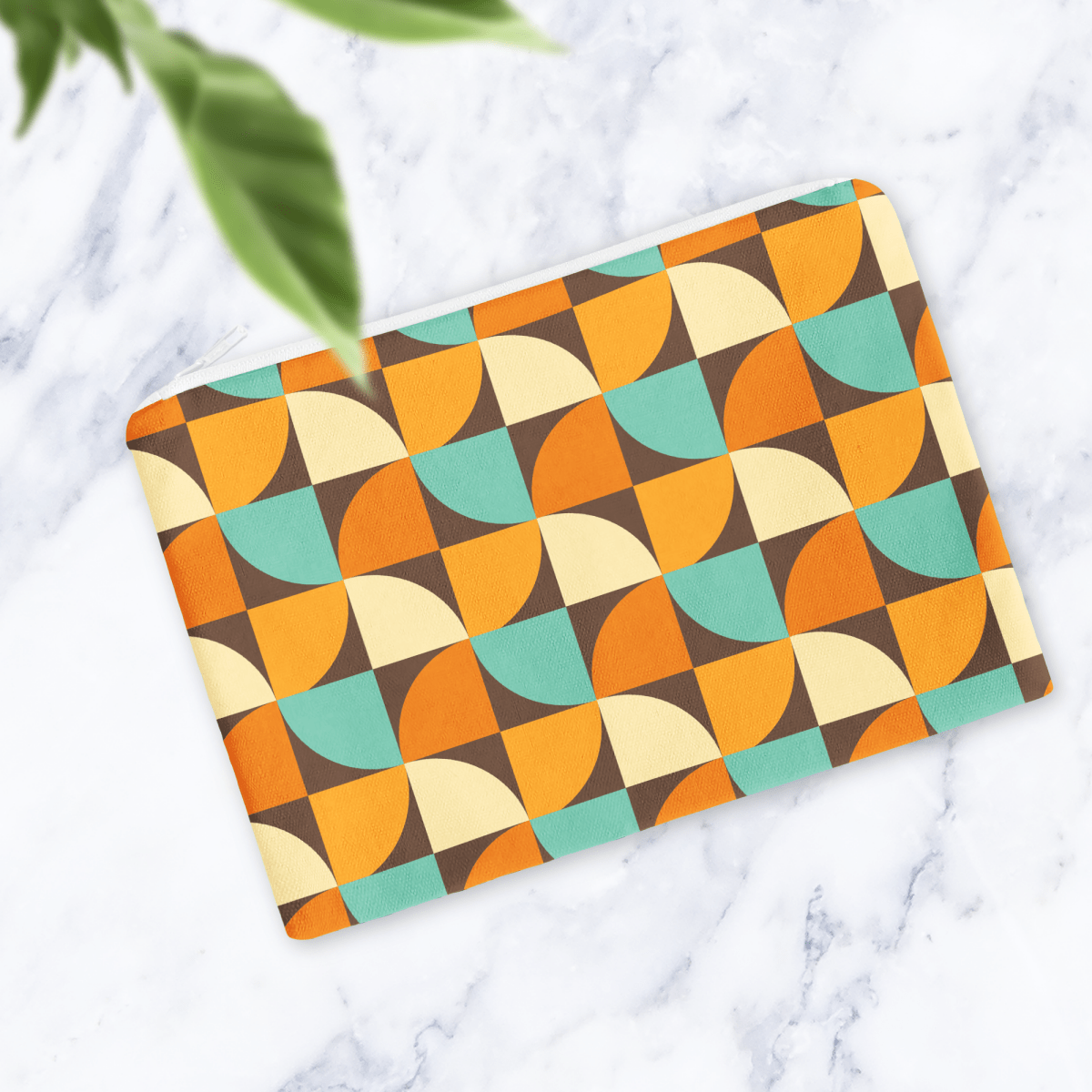 Retro Orange Geometric Makeup Bag – 70s Style Zipper Pouch - Joe’s Haven