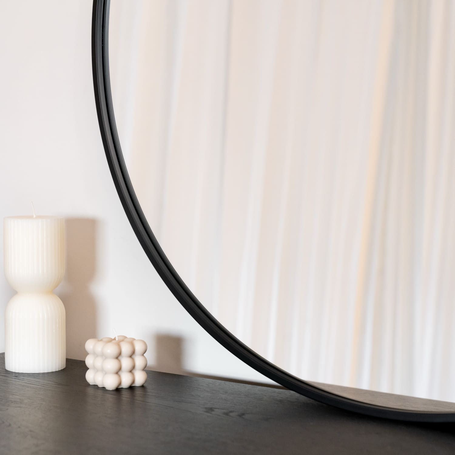 Rei - Large Round Black Metal Circle Mirror - 180cm x 180cm - Joe’s Haven
