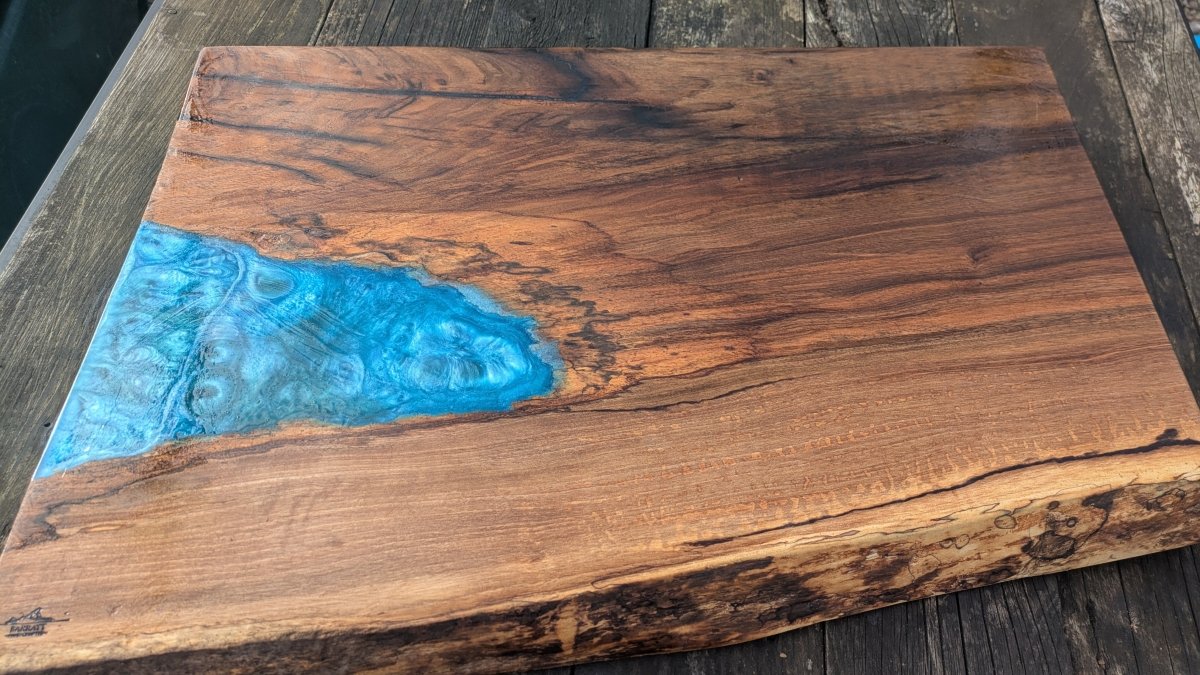 English Walnut Chef's board 70cm x 50cm - Joe’s Haven
