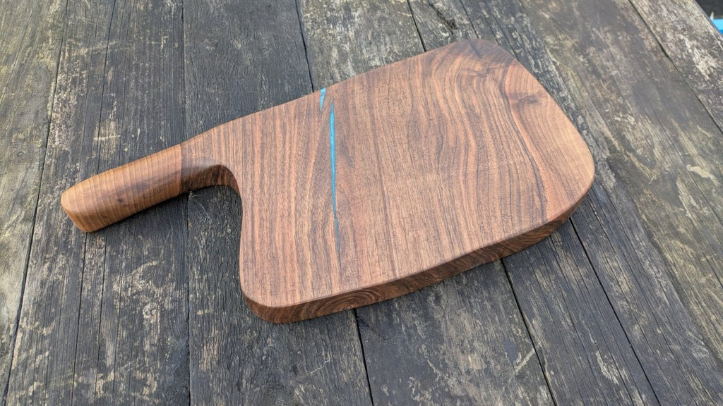 Walnut tomahawk board - Joe’s Haven