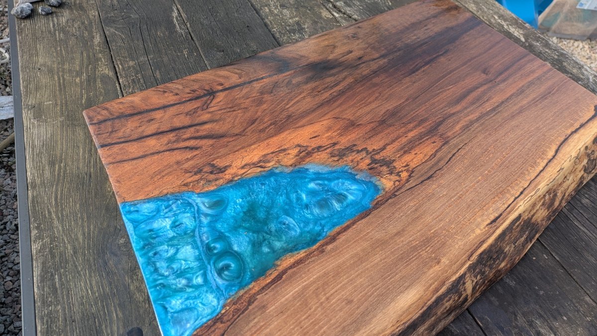 English Walnut Chef's board 70cm x 50cm - Joe’s Haven