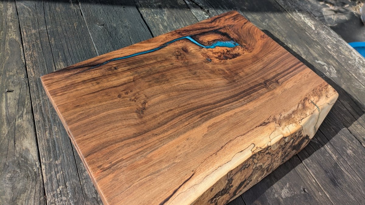 English Walnut 50cm x 37cm - Joe’s Haven
