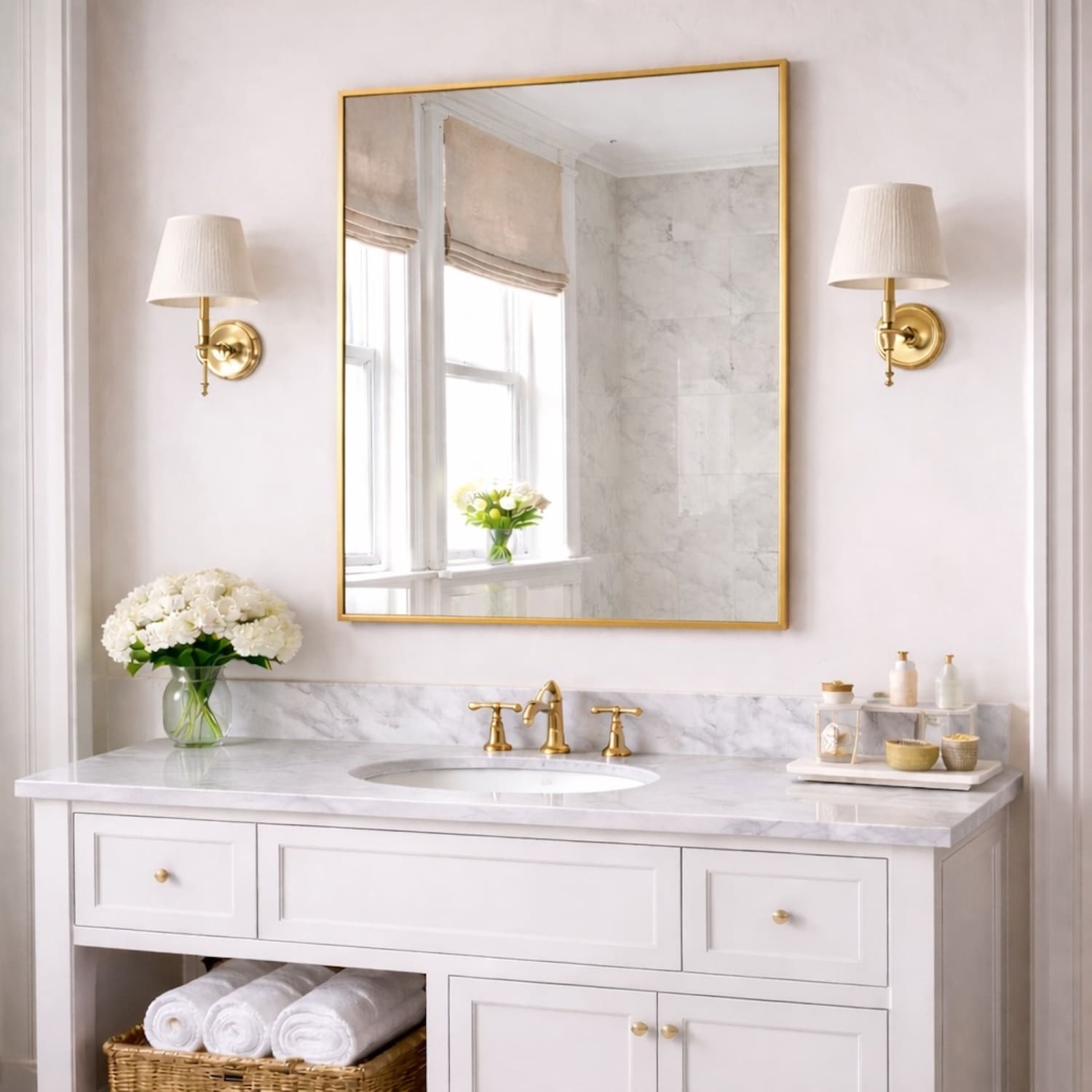 Takara - Gold Metal Rectangle Mirror - 120cm x 95cm - Joe’s Haven
