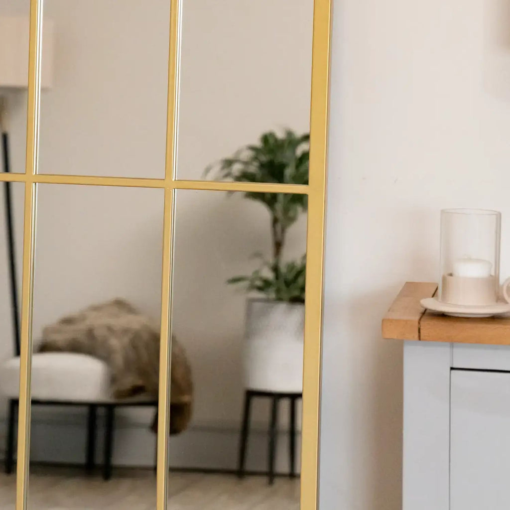 Tomi - Full Length Gold Metal Arched Lattice Window Mirror - 150cm x 60cm. - Joe’s Haven