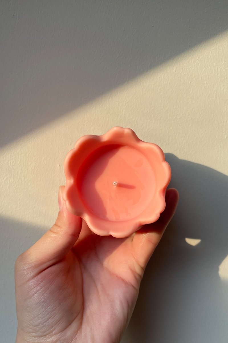 Tulip Shaped Candle - Joe’s Haven