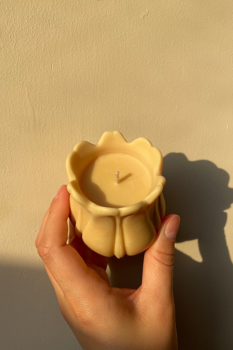 Tulip Shaped Candle - Joe’s Haven