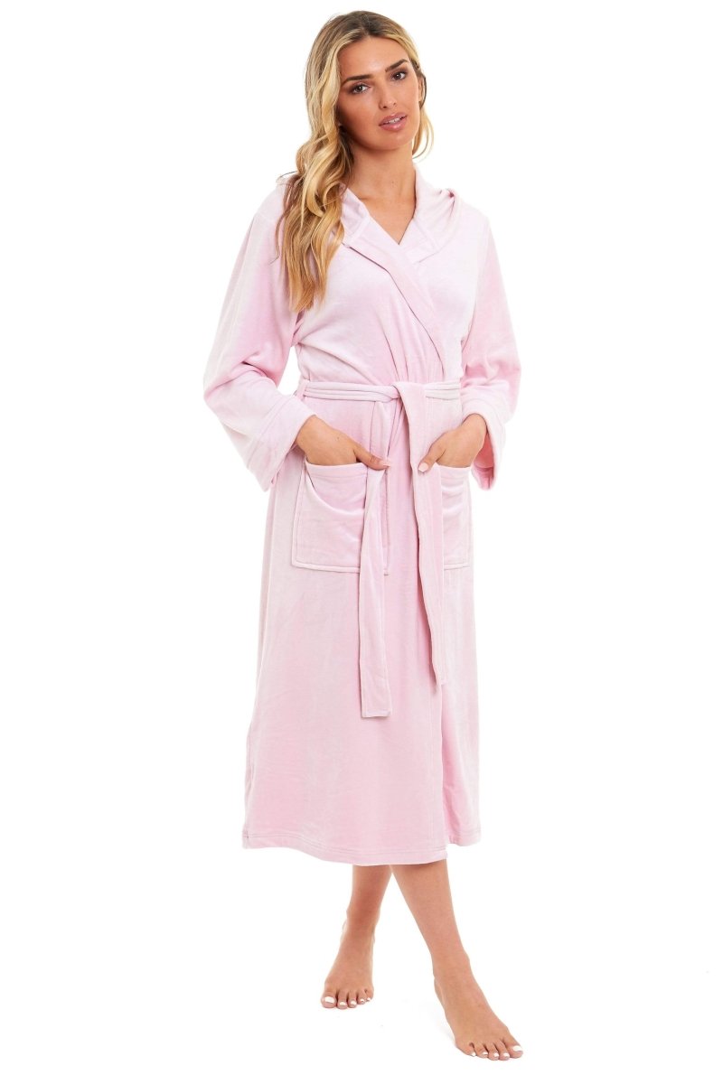 Women's Luxurious Velour Hooded Bathrobe - Joe’s Haven